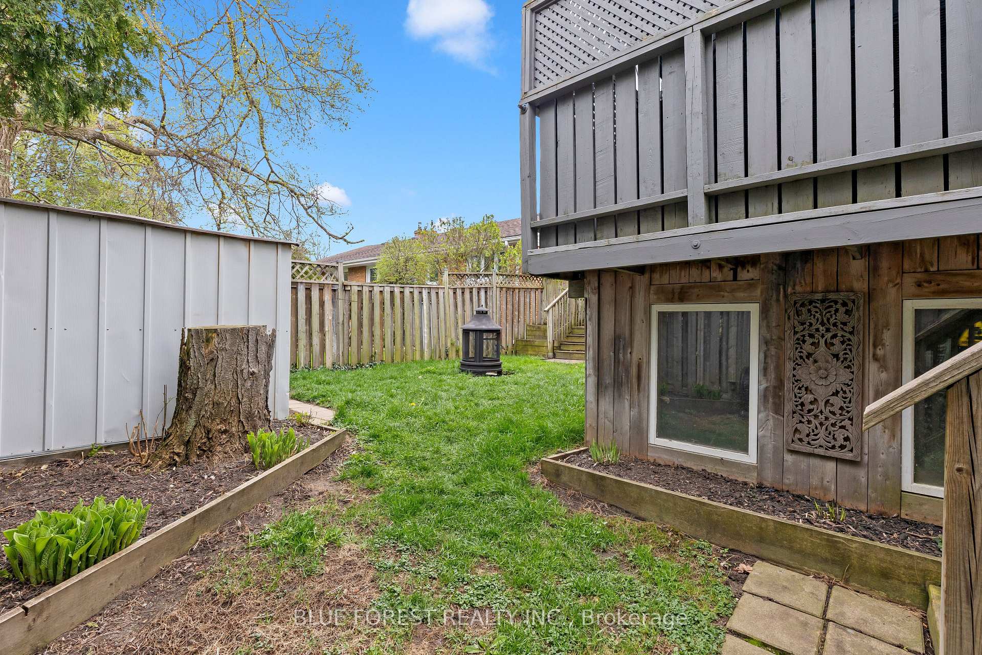 Photo 49 of 436 Baseline Road E, London, South G — HOMEH