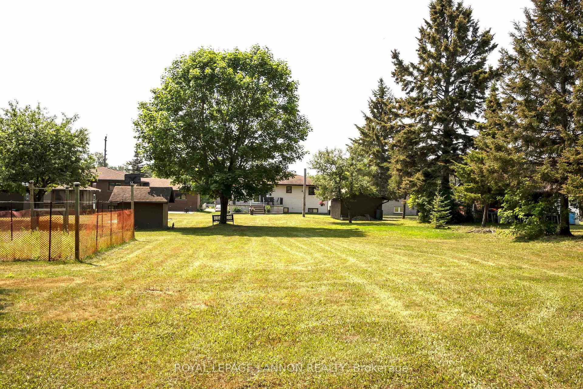 Photo 5 of 1312 John Street Rd, Thunder Bay, John Street North — HOMEH