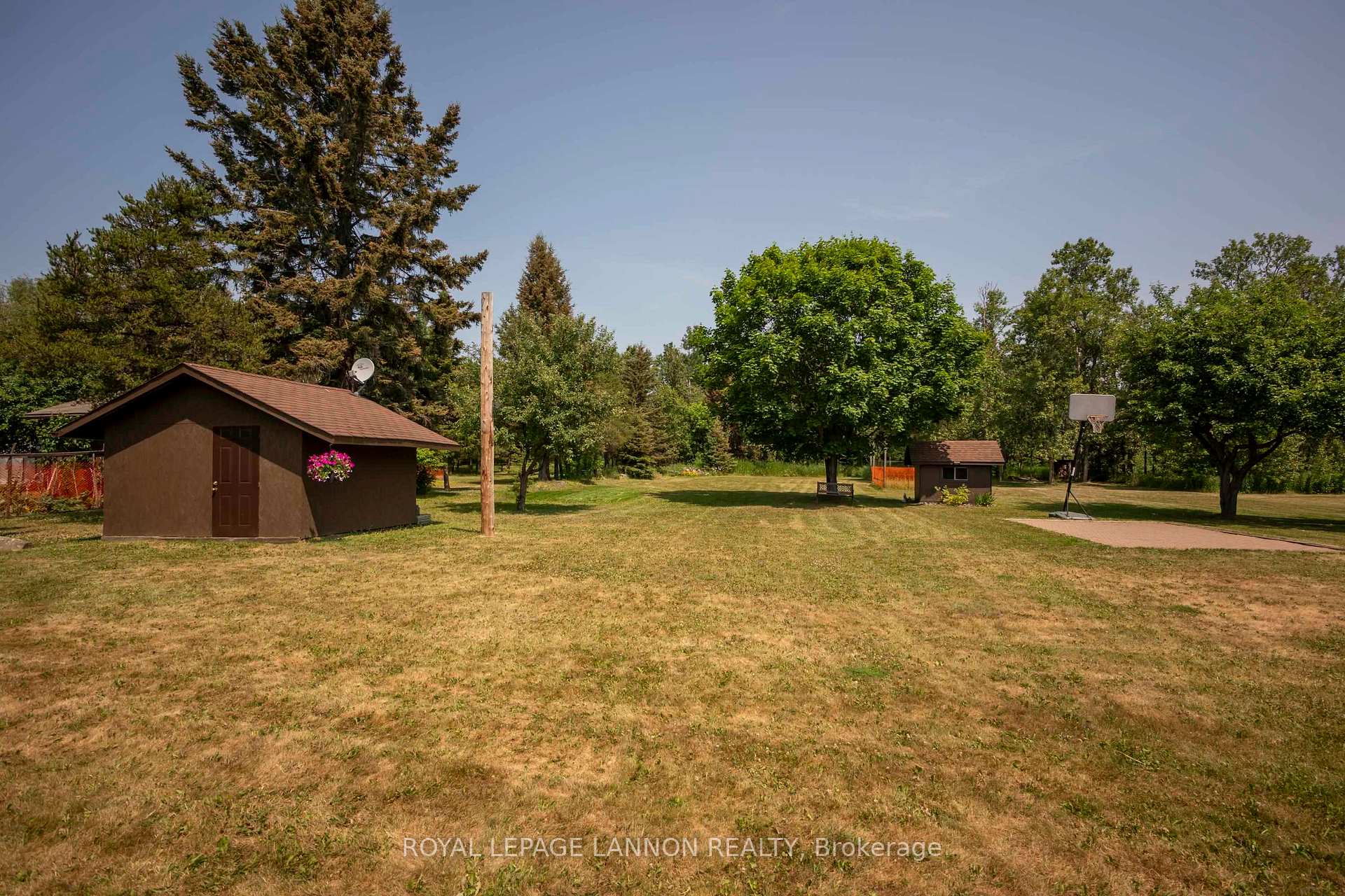 Photo 6 of 1312 John Street Rd, Thunder Bay, John Street North — HOMEH