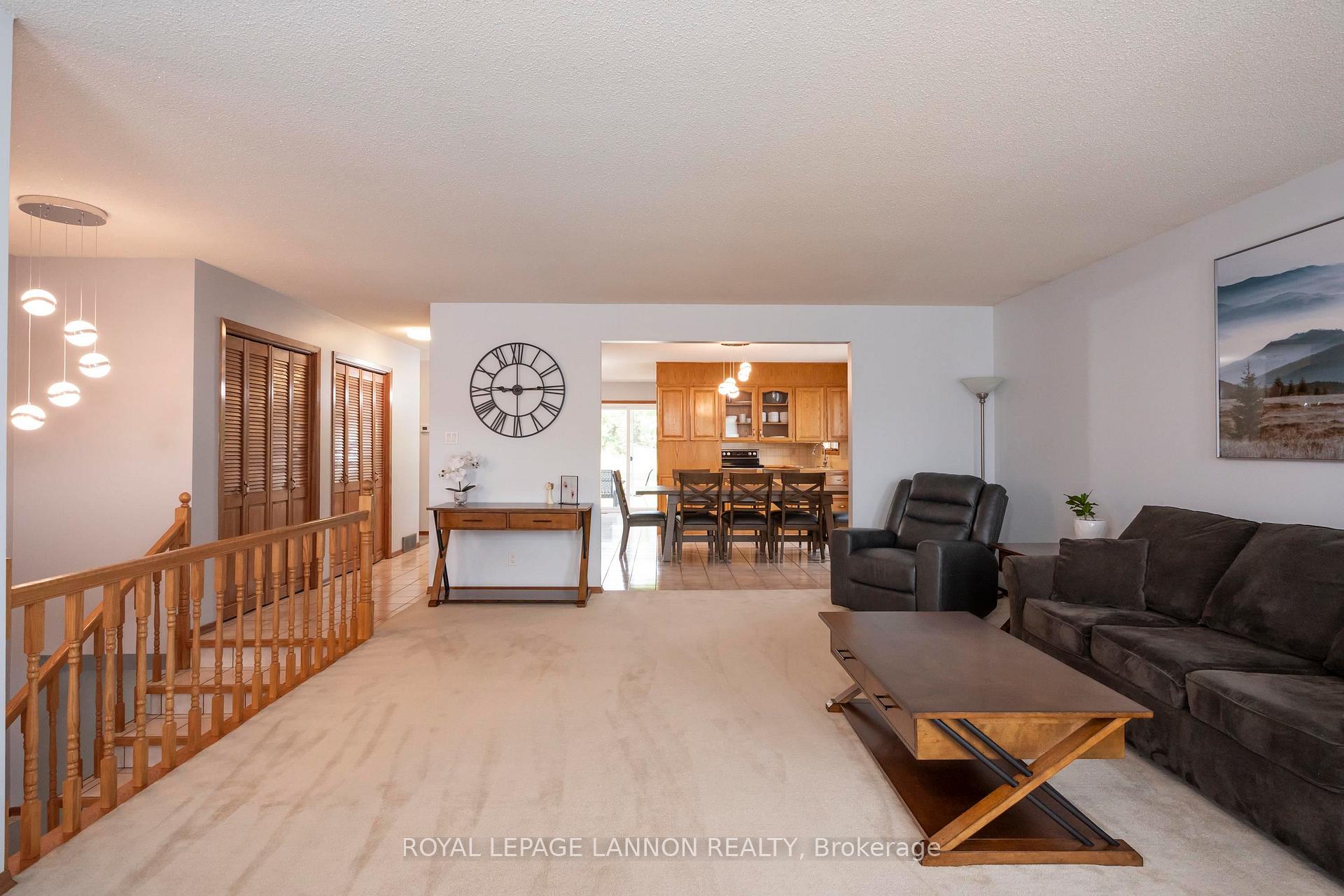 Photo 14 of 1312 John Street Rd, Thunder Bay, John Street North — HOMEH