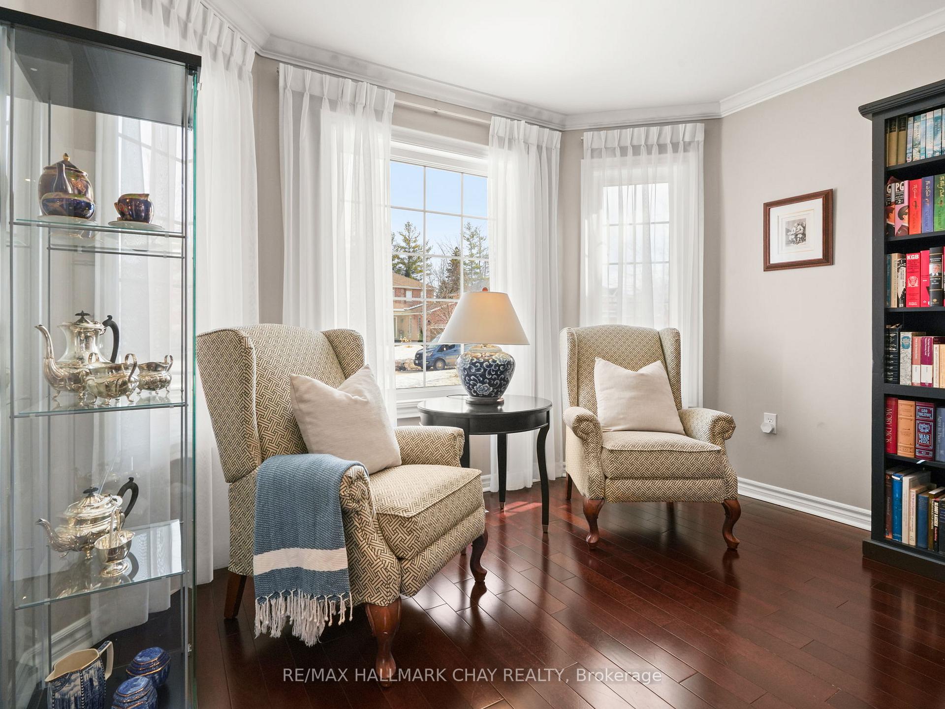 Photo 10 of 2292 Jack Crescent, Innisfil, Alcona — HOMEH