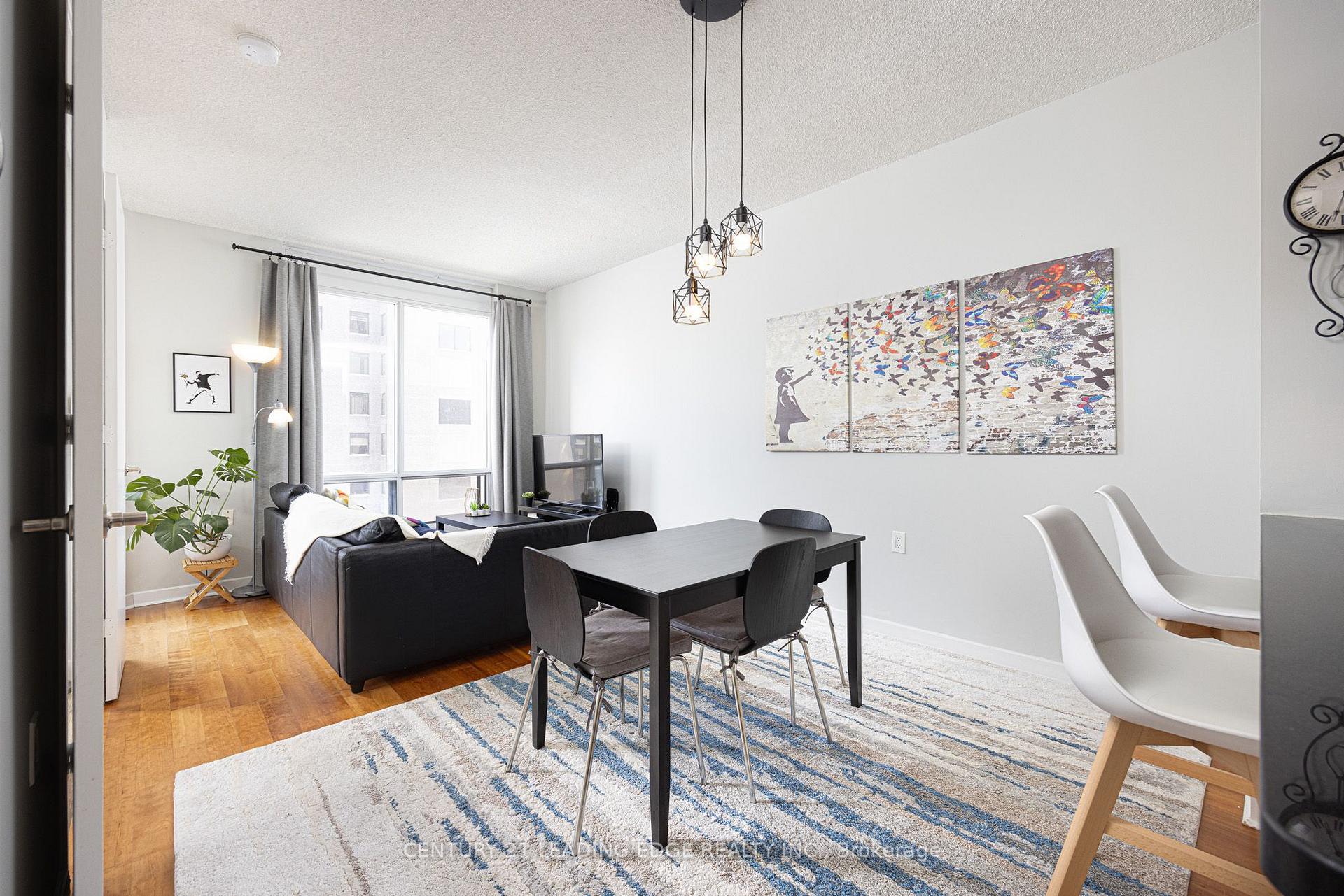 Photo 4 of Unit 1413, 85 Bloor Street E, Toronto, Church-Yonge Corridor — HOMEH