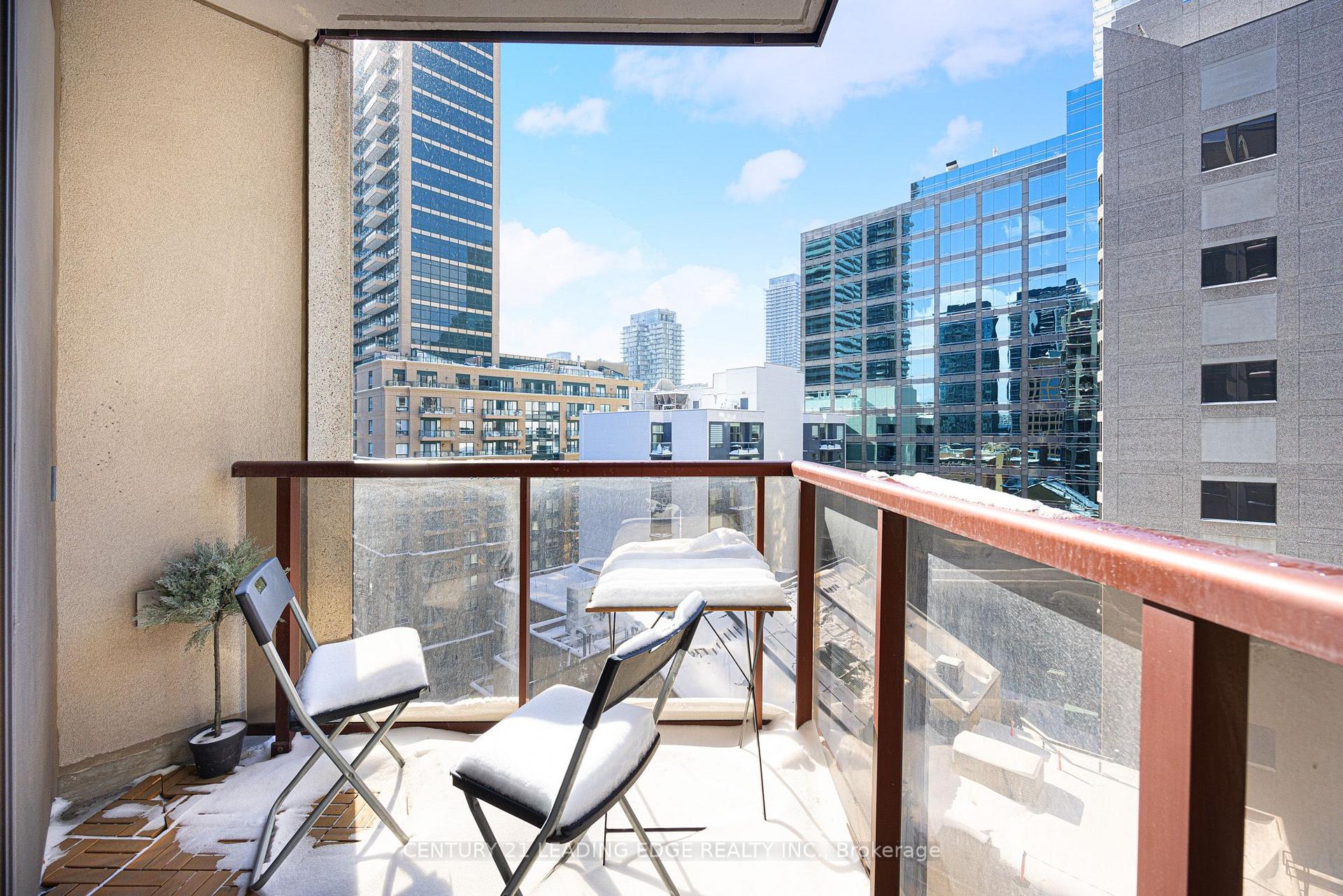Photo 22 of Unit 1413, 85 Bloor Street E, Toronto, Church-Yonge Corridor — HOMEH