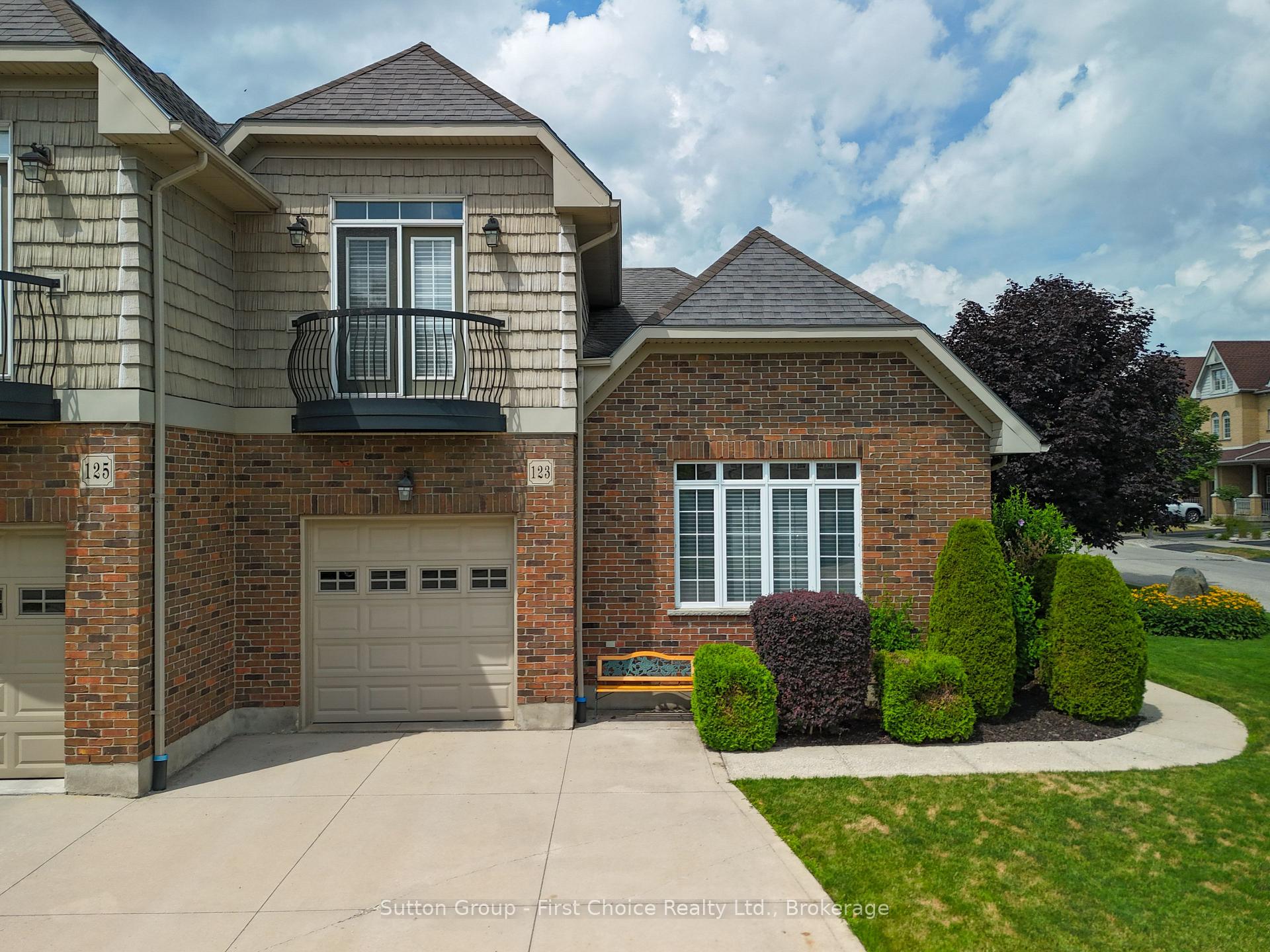 Photo 2 of 123 Long Drive, Stratford — HOMEH