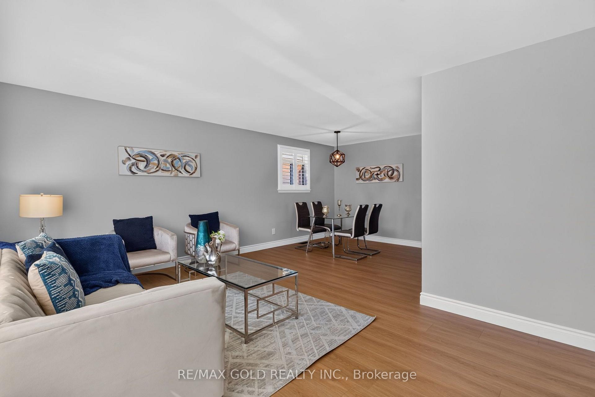 Photo 9 of 47 Belmont Drive, Brampton, Avondale — HOMEH