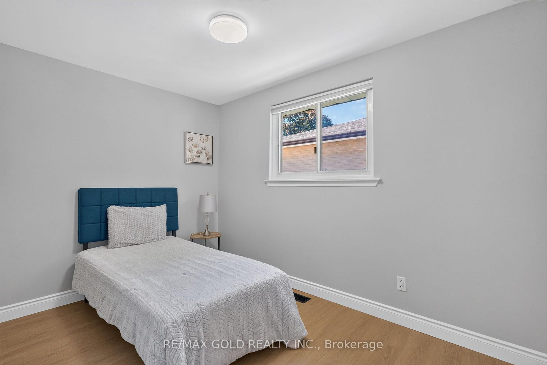 Photo 27 of 47 Belmont Drive, Brampton, Avondale — HOMEH