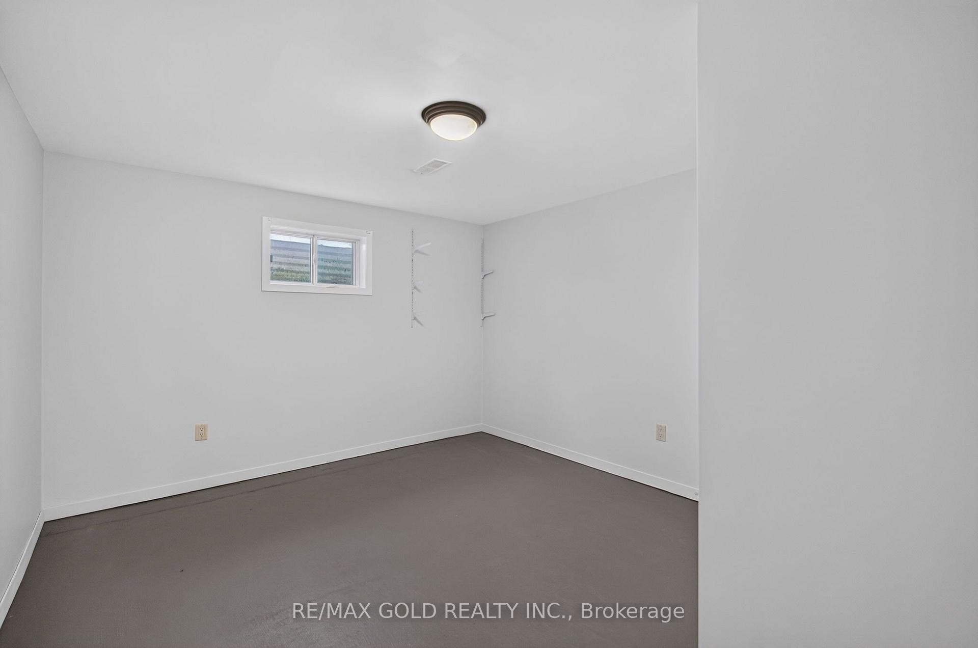 Photo 37 of 47 Belmont Drive, Brampton, Avondale — HOMEH