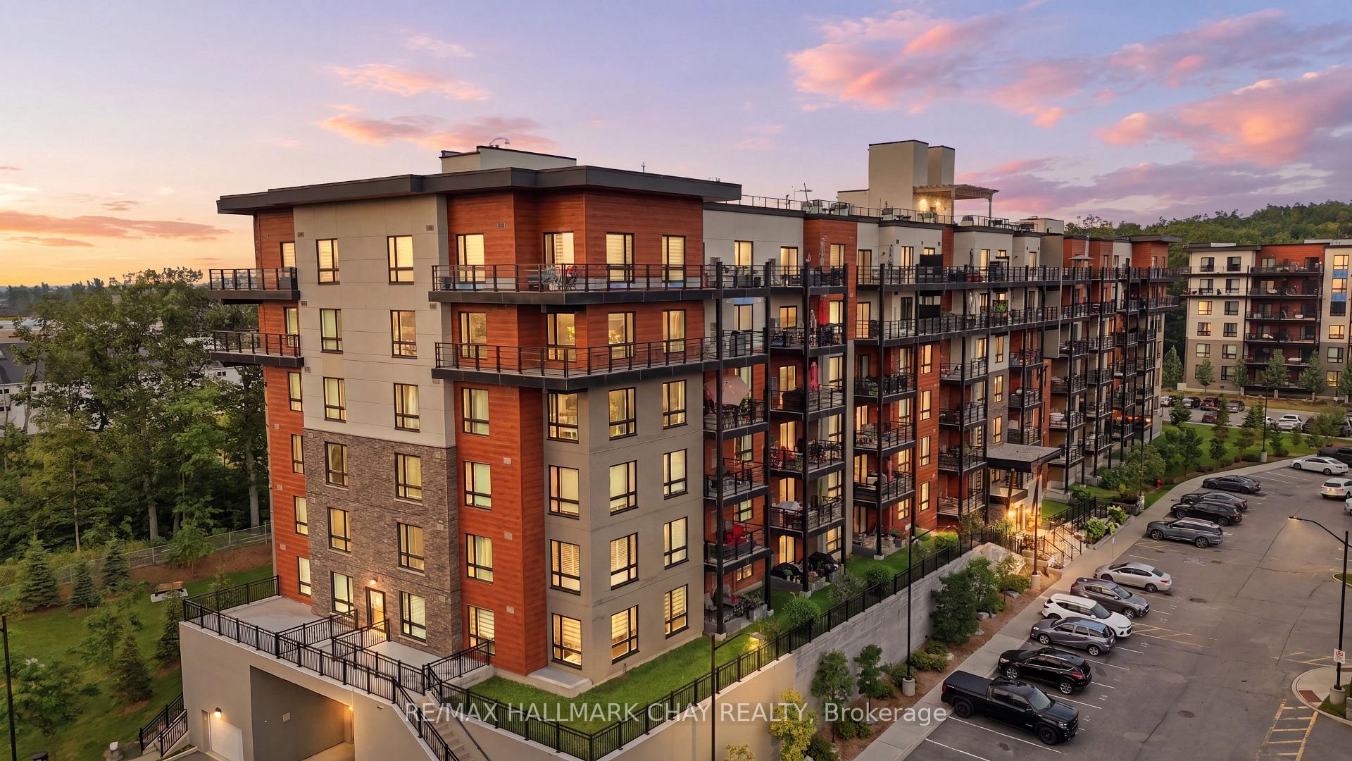 Photo of Unit 409, 302 Essa Road