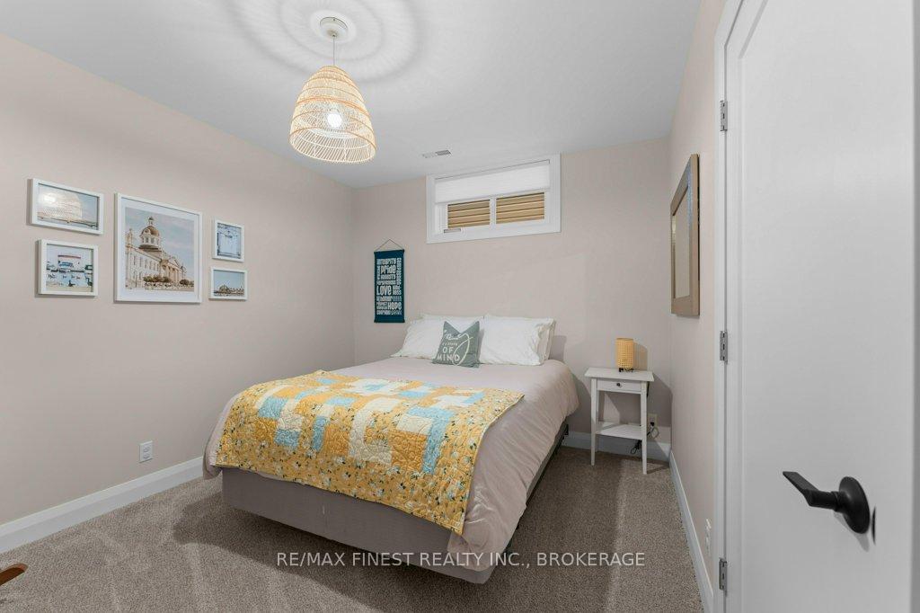 Photo 36 of 2772 Delmar Street, Kingston, City Northwest — HOMEH
