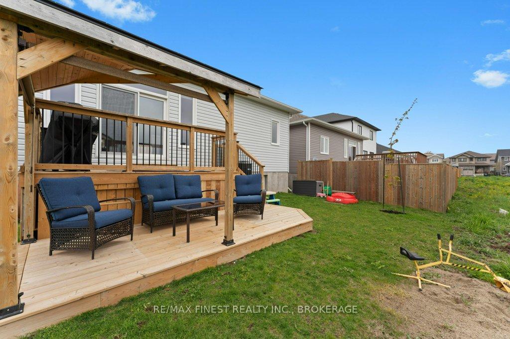 Photo 41 of 2772 Delmar Street, Kingston, City Northwest — HOMEH