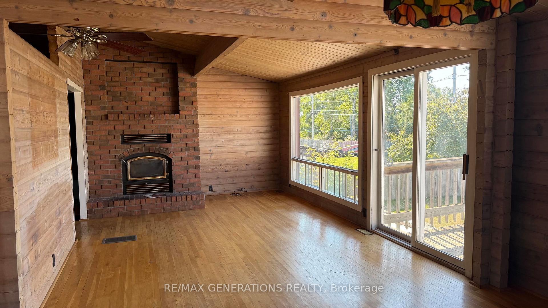 Photo 4 of 88 Lakeview Drive, Terrace Bay, TB-92 — HOMEH