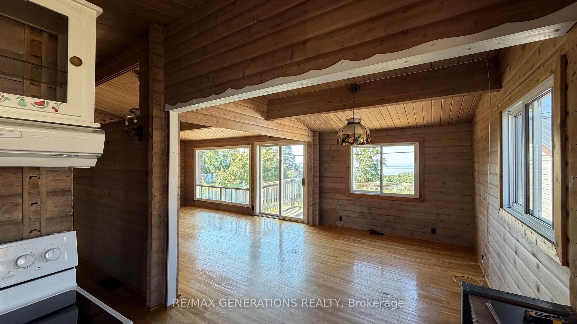 Photo 10 of 88 Lakeview Drive, Terrace Bay, TB-92 — HOMEH