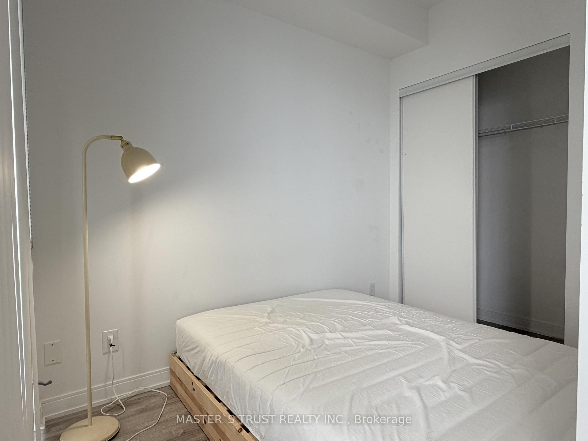 Photo 5 of Unit 3204, 50 Charles Street E, Toronto, Church-Yonge Corridor — HOMEH