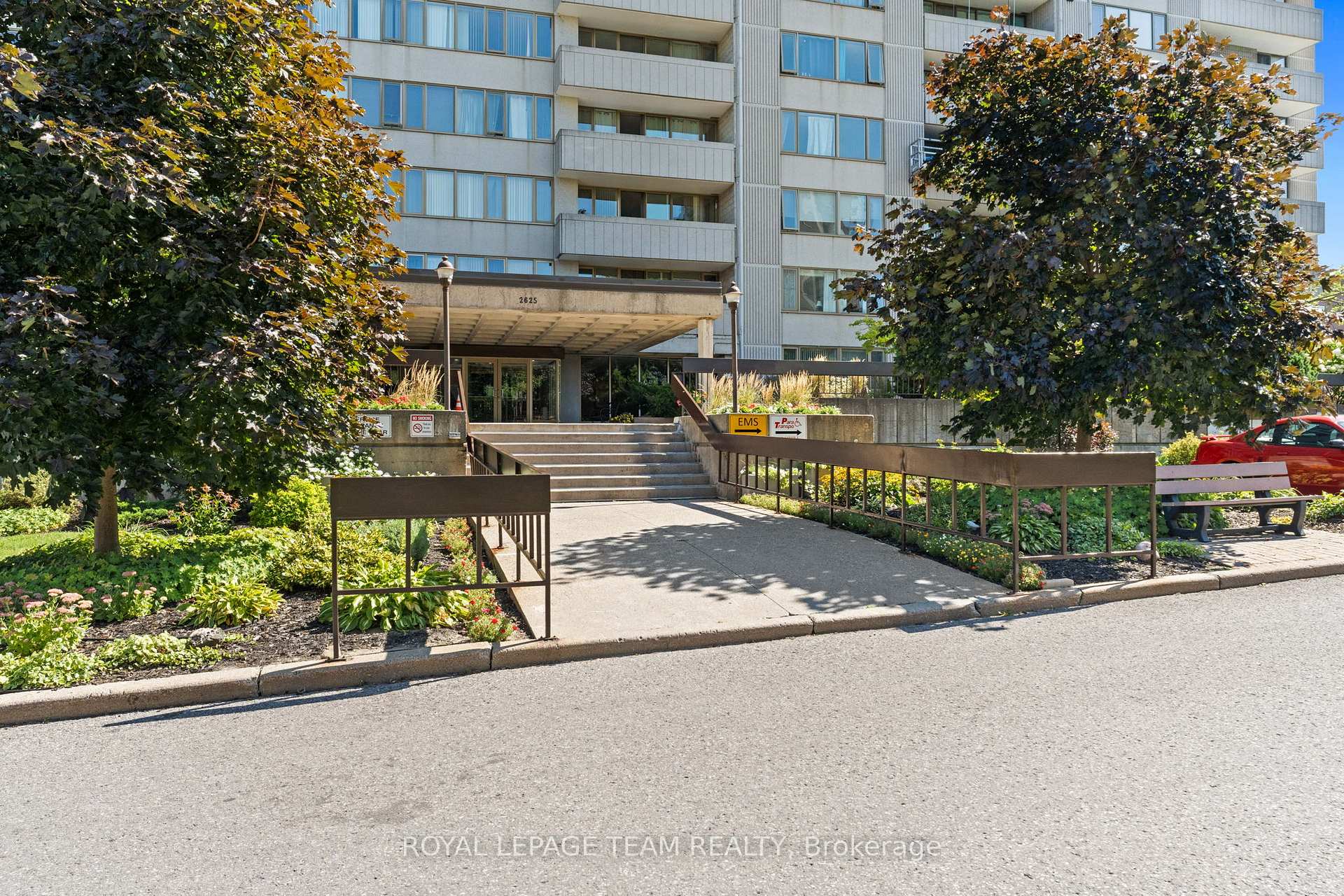 Photo 4 of Unit 1010, 2625 Regina Street, Ottawa, Britannia — HOMEH