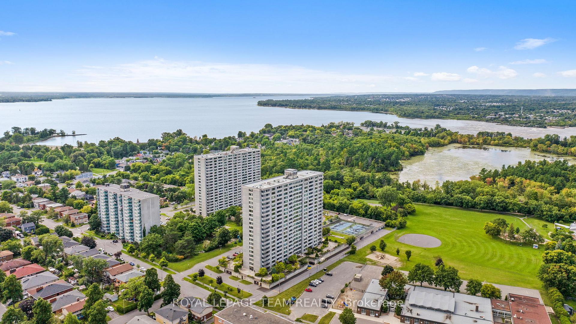 Photo 36 of Unit 1010, 2625 Regina Street, Ottawa, Britannia — HOMEH