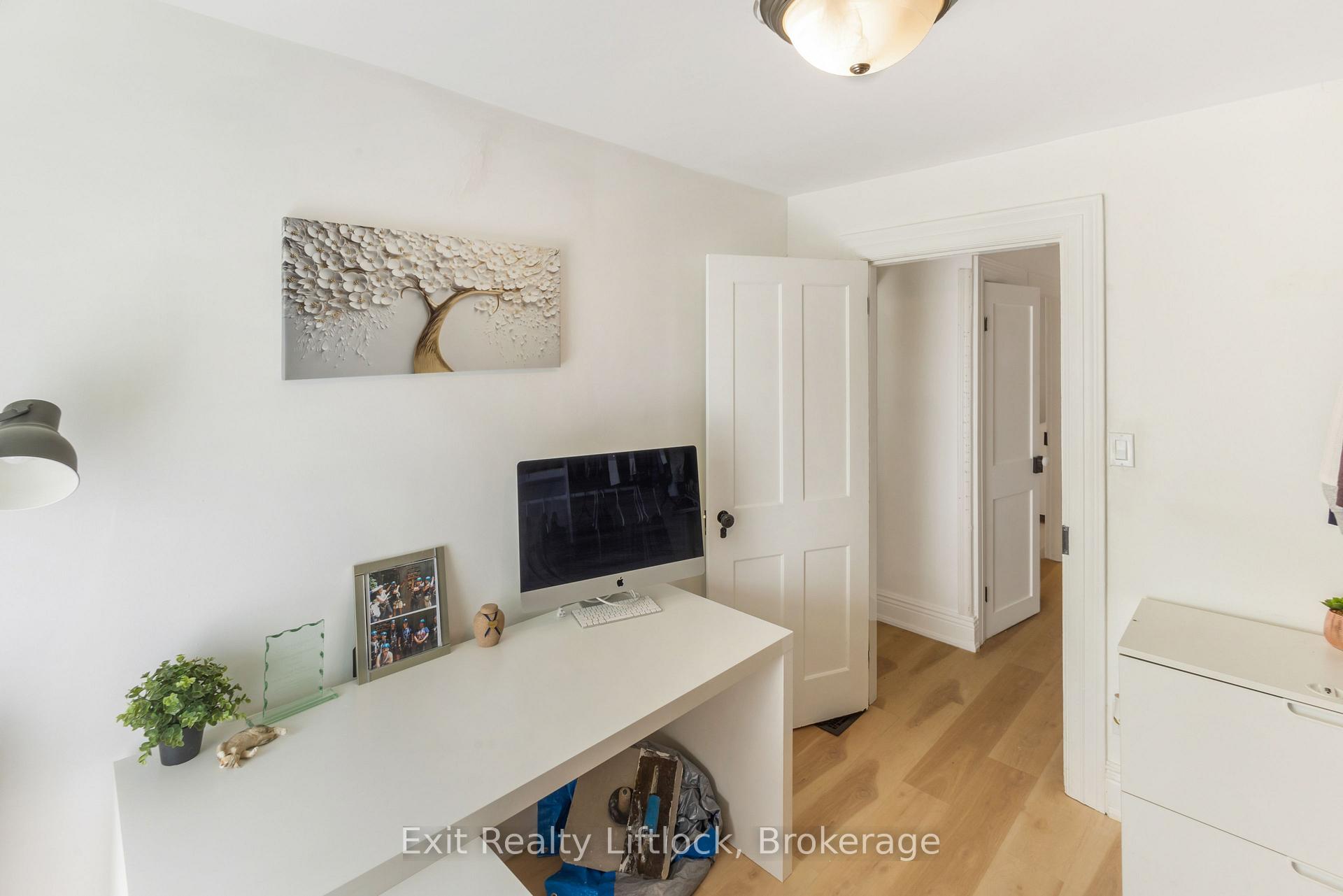 Photo 13 of 592 Sherbrooke Street, Peterborough, Town Ward 3 — HOMEH