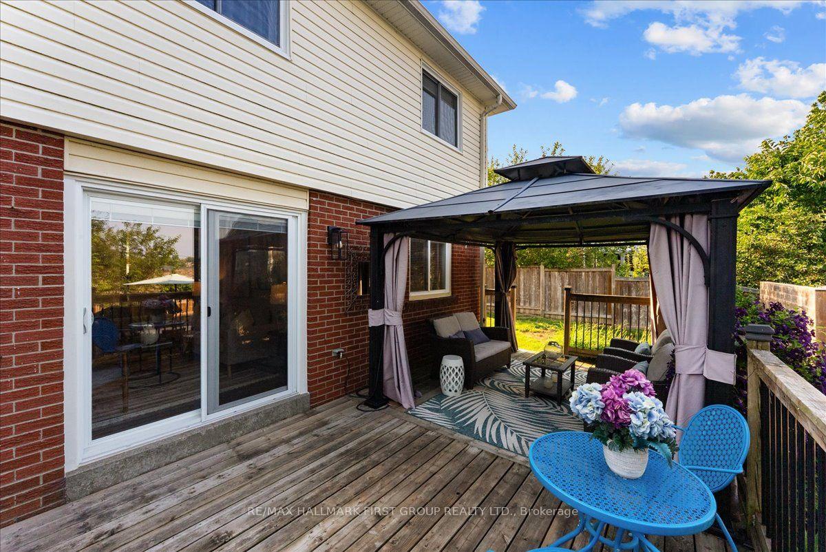Photo 40 of 721 Leaside Street, Pickering, West Shore — HOMEH
