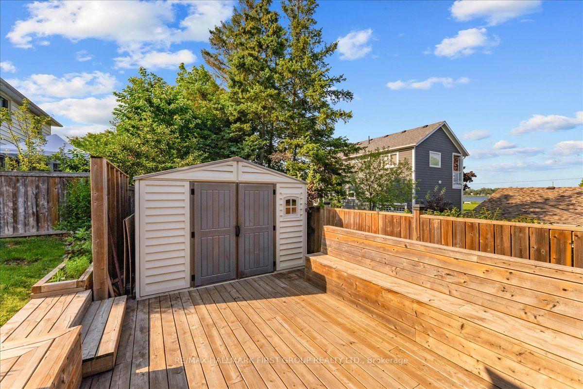 Photo 44 of 721 Leaside Street, Pickering, West Shore — HOMEH