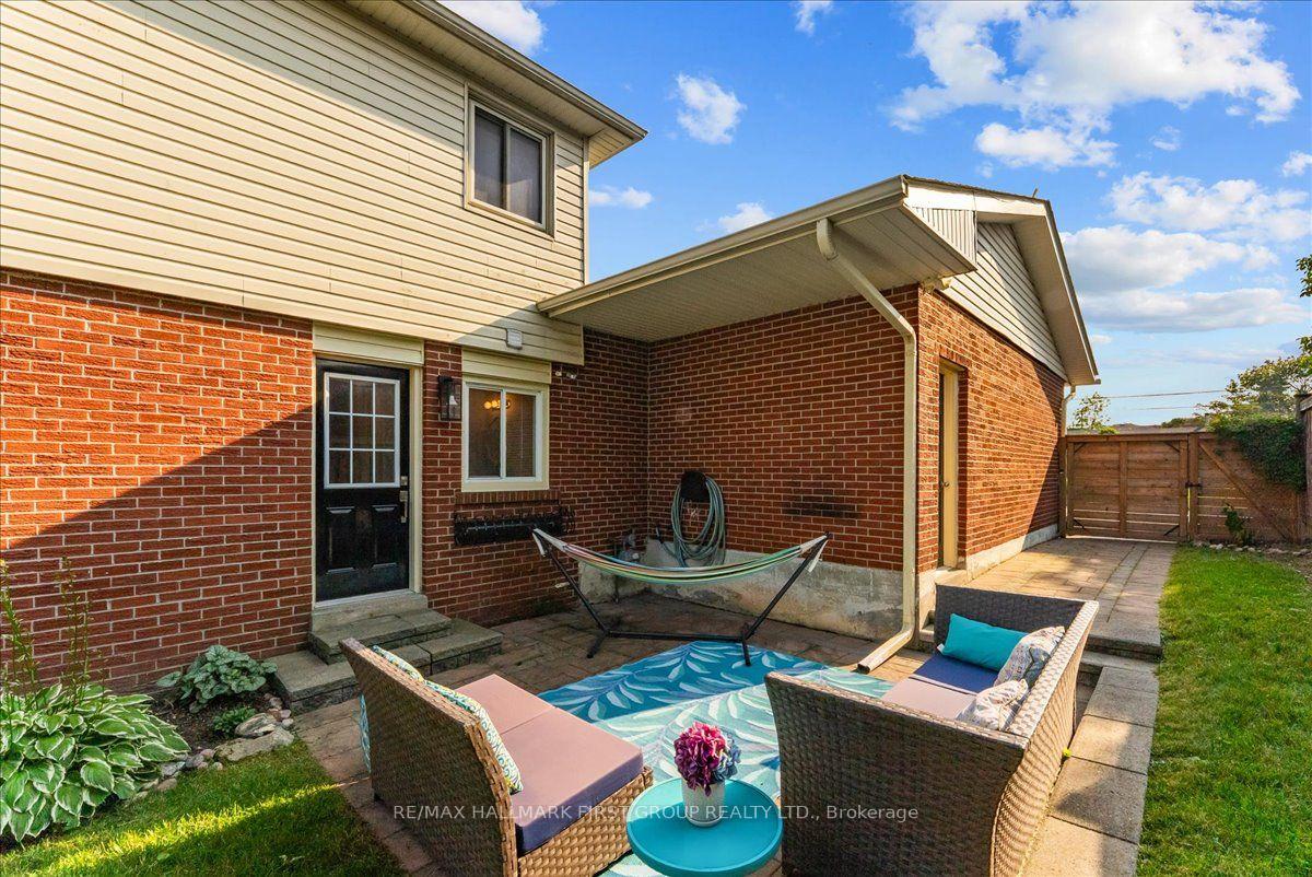 Photo 46 of 721 Leaside Street, Pickering, West Shore — HOMEH