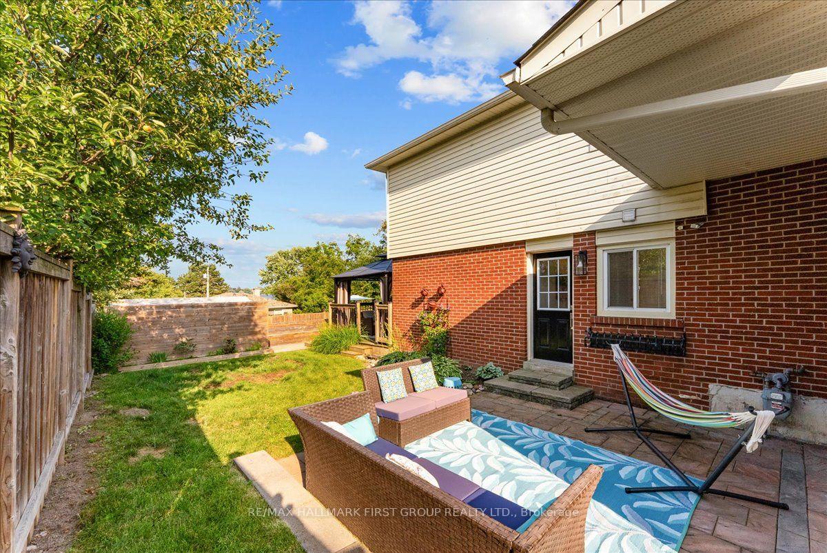 Photo 47 of 721 Leaside Street, Pickering, West Shore — HOMEH