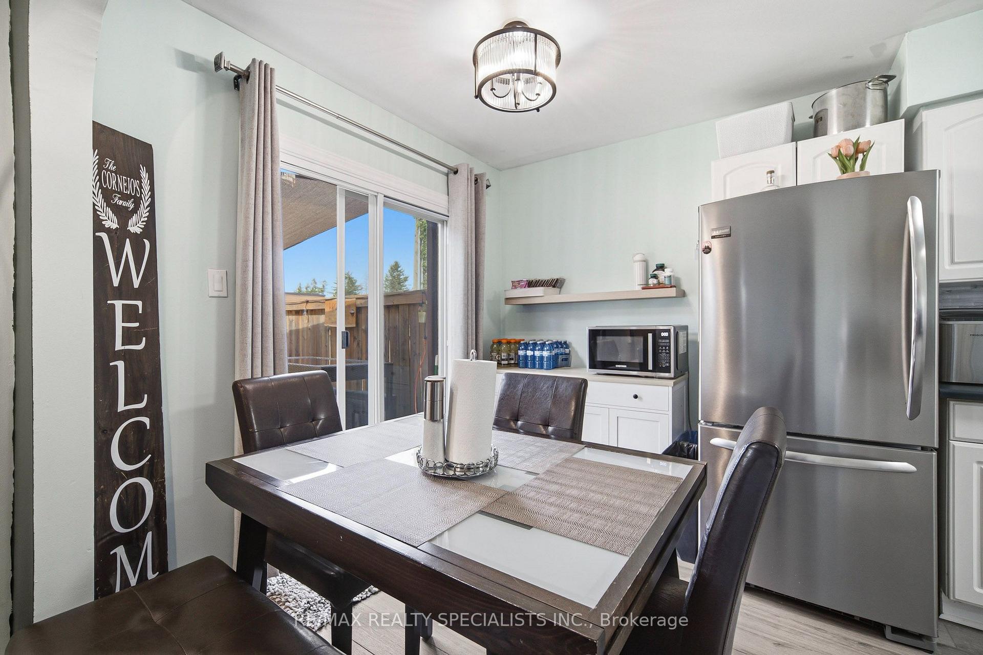 Photo 14 of Unit I, 766 Walter Street, Cambridge, Lang's Farm — HOMEH