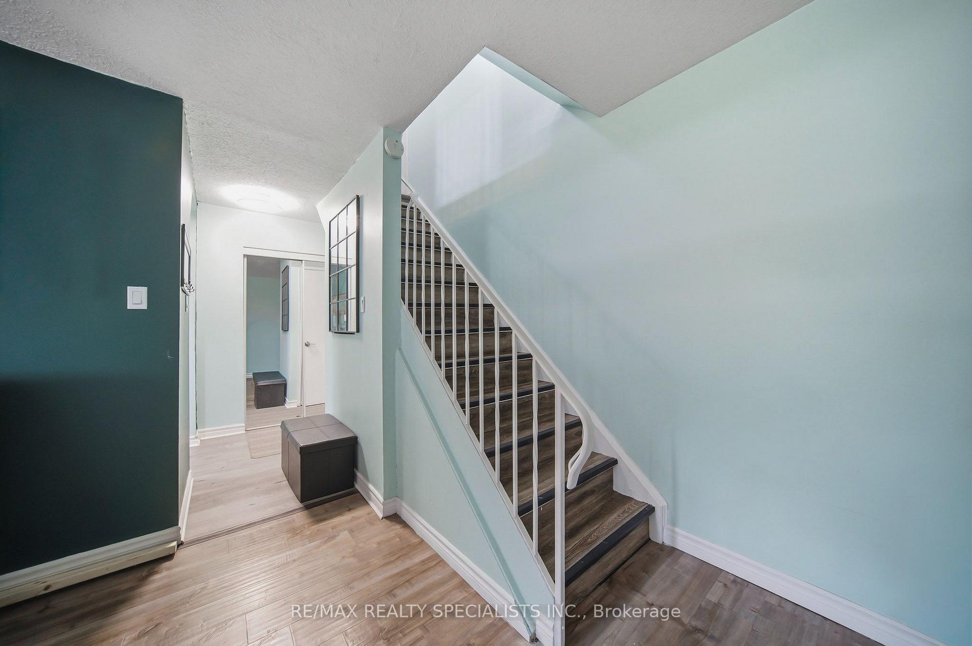 Photo 23 of Unit I, 766 Walter Street, Cambridge, Lang's Farm — HOMEH