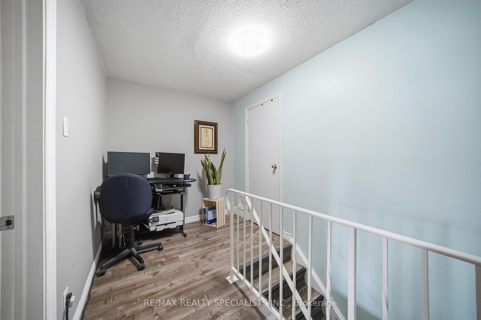 Photo 25 of Unit I, 766 Walter Street, Cambridge, Lang's Farm — HOMEH