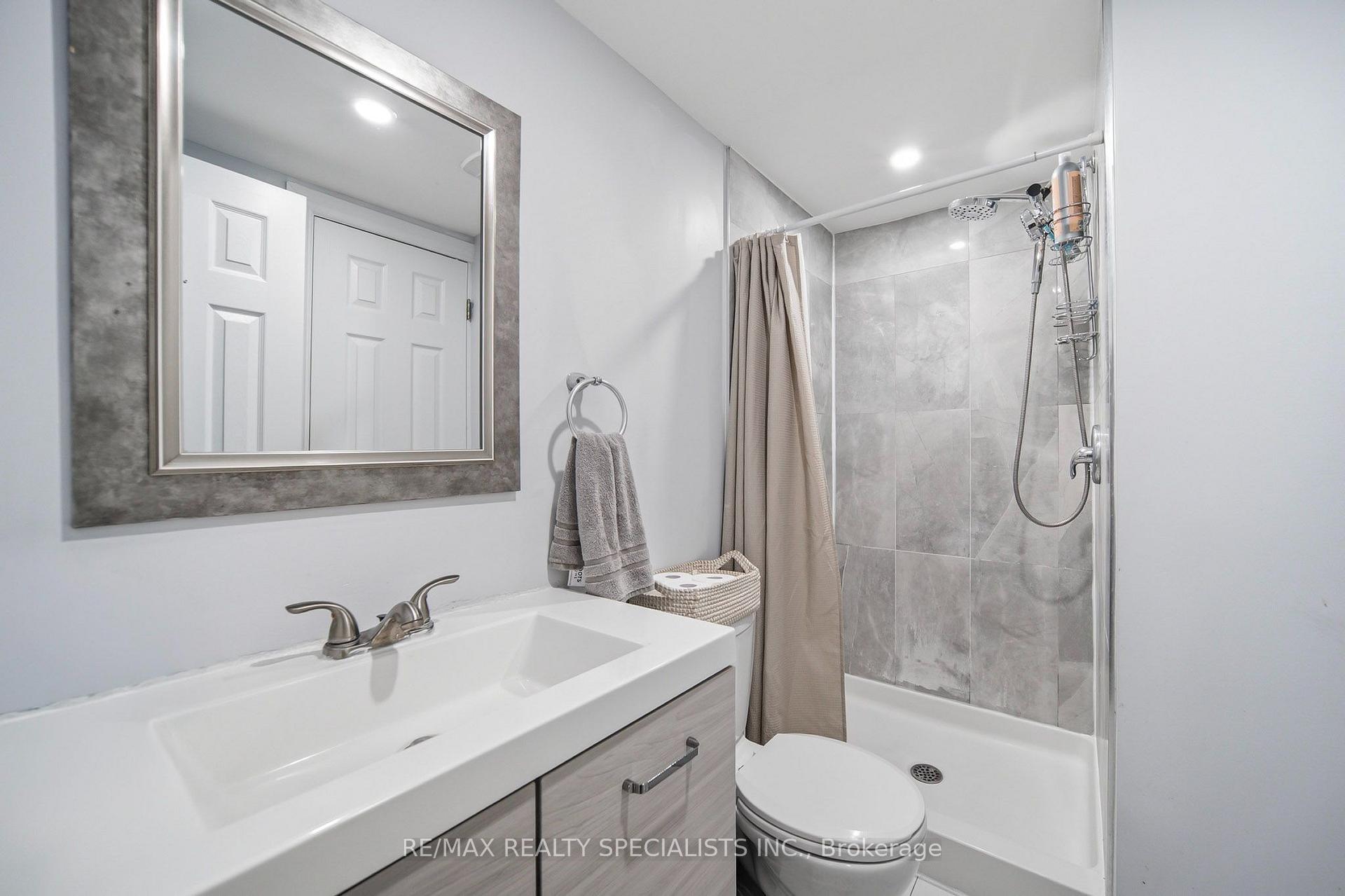 Photo 45 of Unit I, 766 Walter Street, Cambridge, Lang's Farm — HOMEH