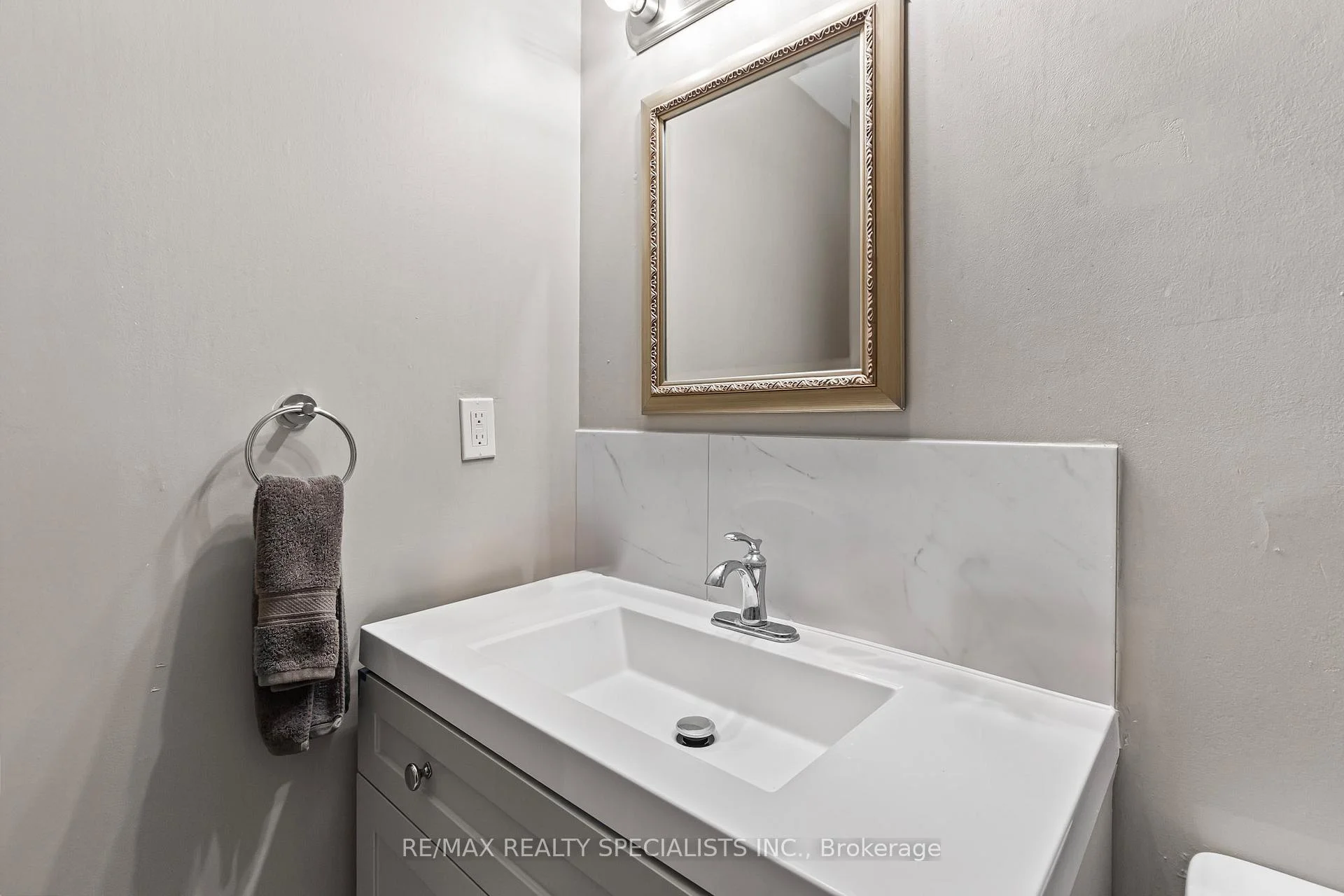 Photo 17 of Unit I, 766 Walter Street, Cambridge, Lang's Farm — HOMEH