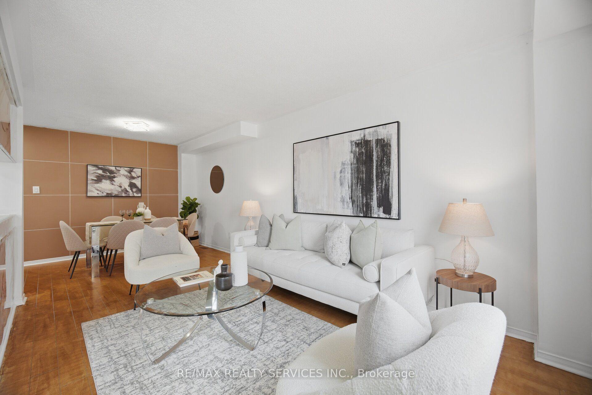 Photo 5 of Unit 75, 1484 Torrington Drive, Mississauga, East Credit — HOMEH