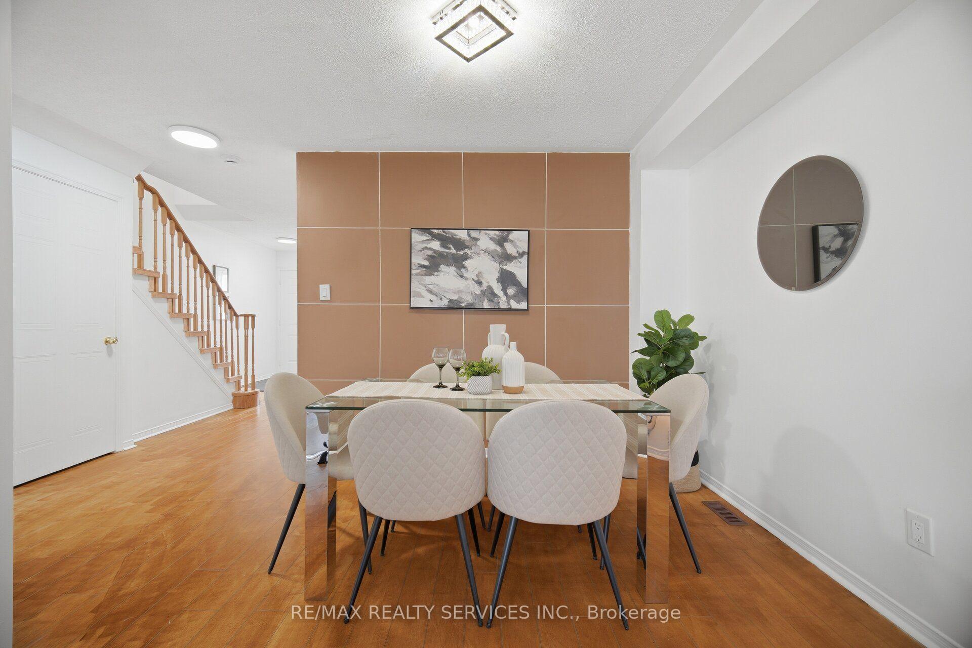 Photo 7 of Unit 75, 1484 Torrington Drive, Mississauga, East Credit — HOMEH