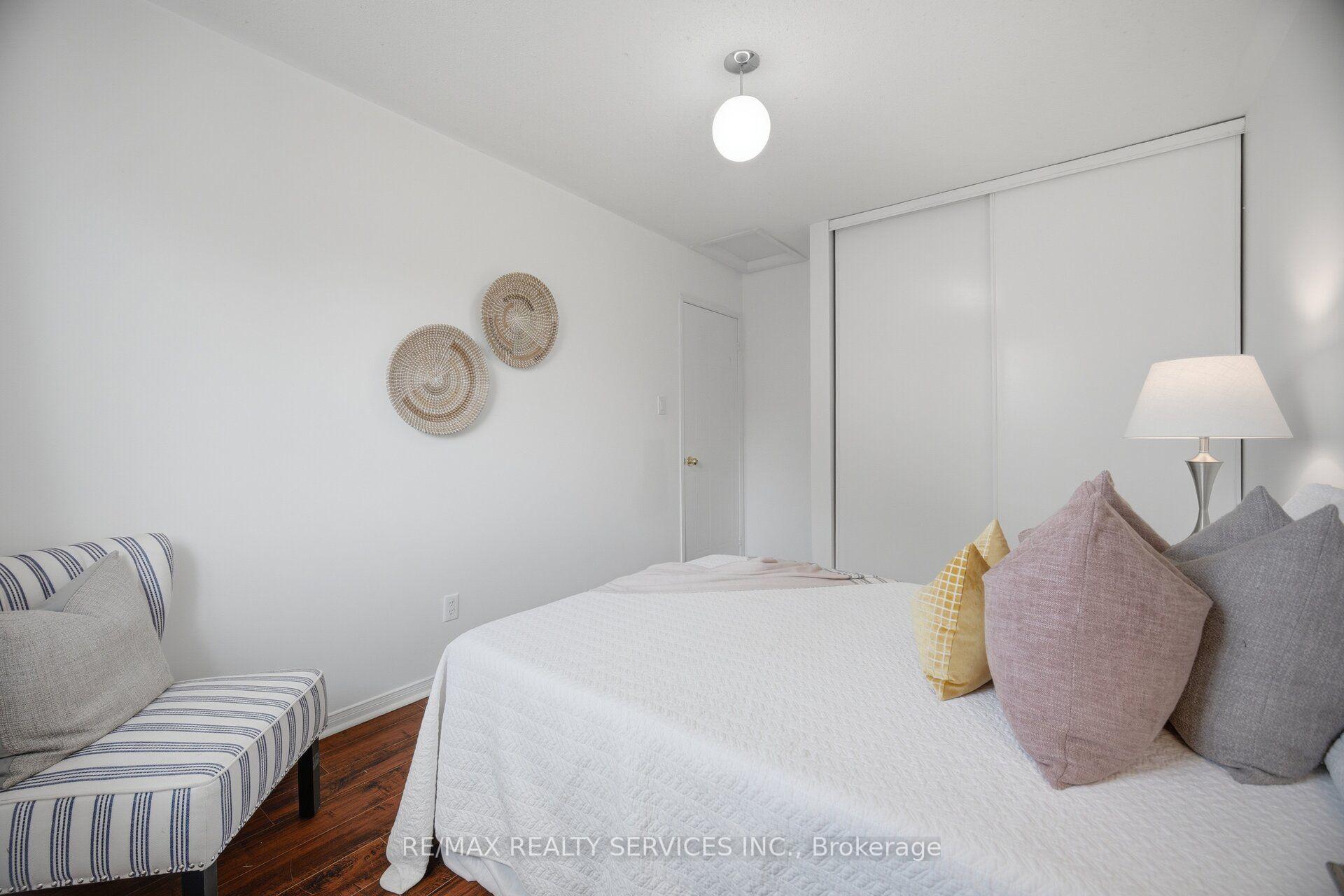 Photo 22 of Unit 75, 1484 Torrington Drive, Mississauga, East Credit — HOMEH