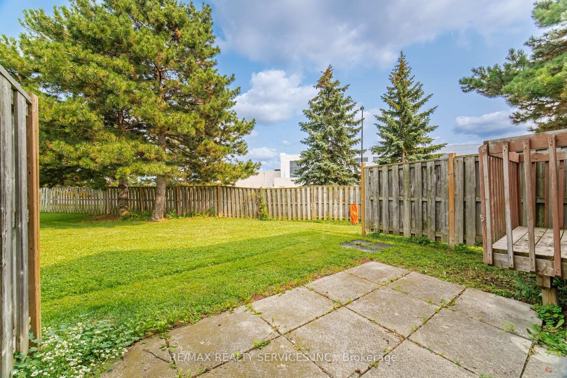 Photo 31 of Unit 75, 1484 Torrington Drive, Mississauga, East Credit — HOMEH