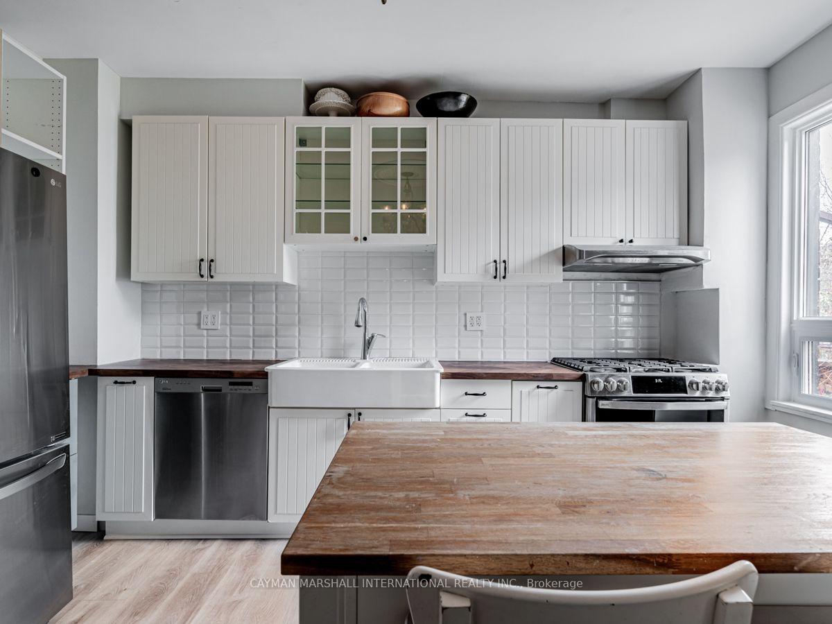 Photo 15 of 47 Burnfield Avenue, Toronto, Dovercourt-Wallace Emerson-Junction — HOMEH