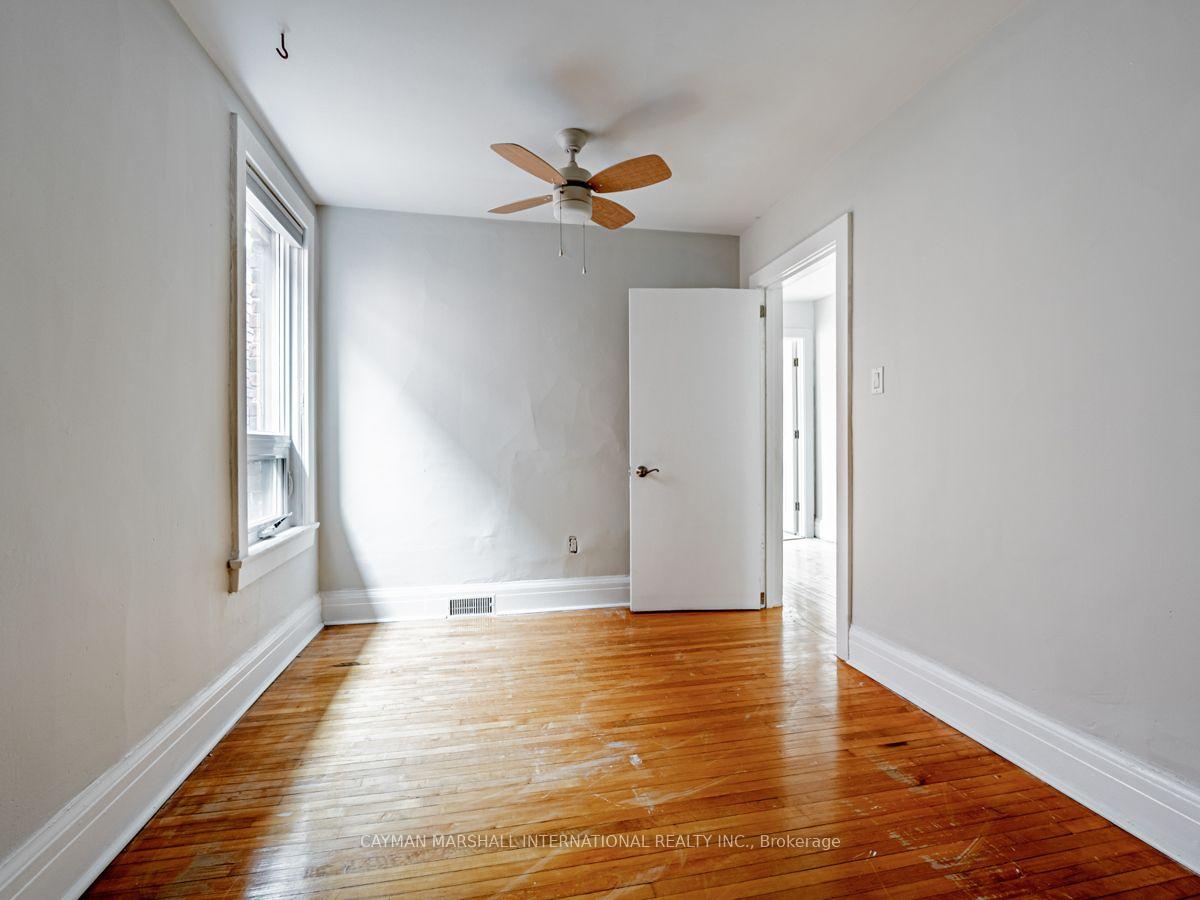 Photo 21 of 47 Burnfield Avenue, Toronto, Dovercourt-Wallace Emerson-Junction — HOMEH