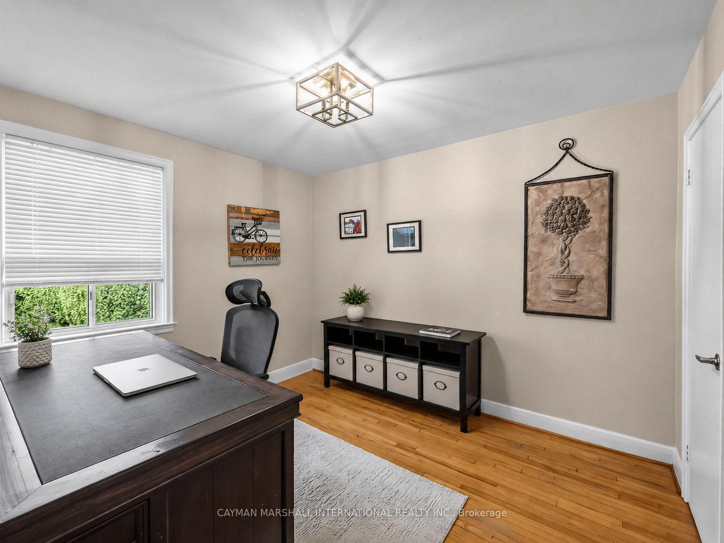 Photo 6 of 27 Maple Avenue N, Mississauga, Port Credit — HOMEH