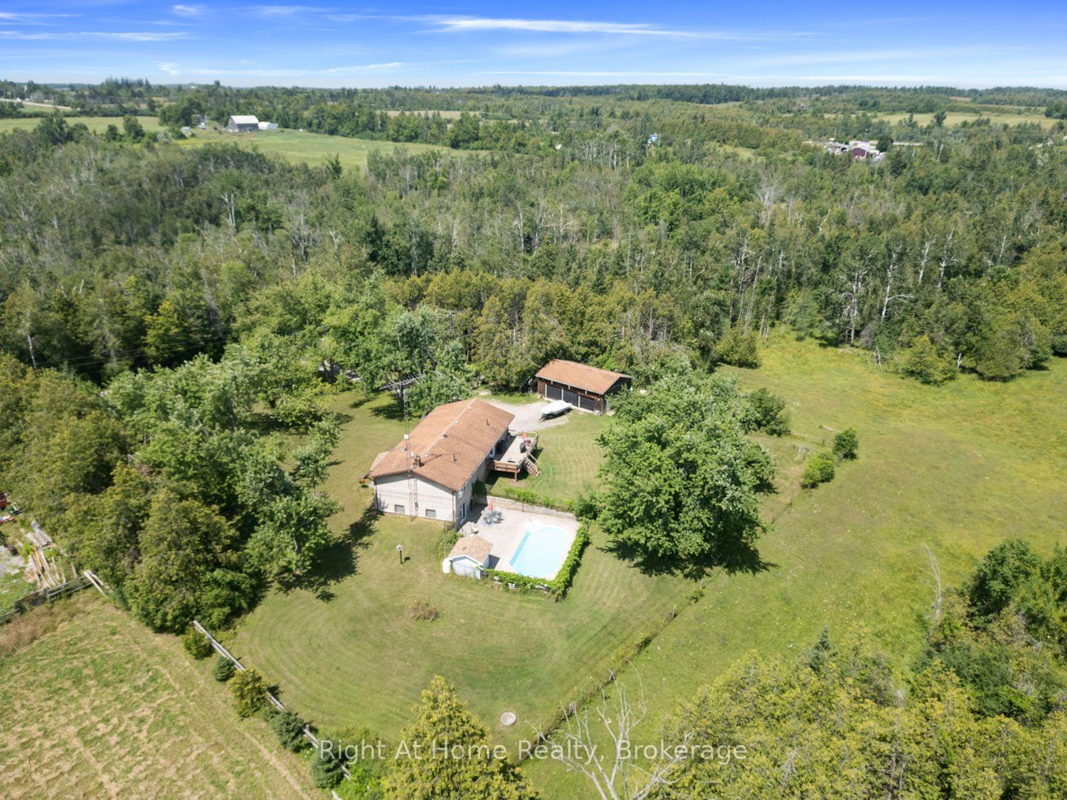 Photo 4 of 34 Birch Point Road, Kawartha Lakes, Verulam — HOMEH