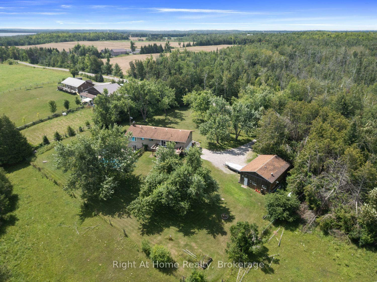 Photo 9 of 34 Birch Point Road, Kawartha Lakes, Verulam — HOMEH