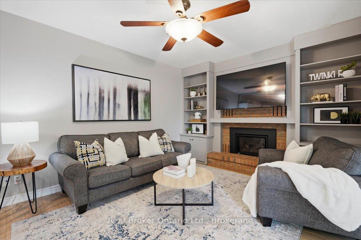 Photo 14 of 255 West Acres Drive, Guelph, Willow West/Sugarbush/West Acres — HOMEH