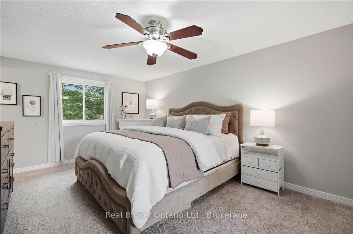 Photo 24 of 255 West Acres Drive, Guelph, Willow West/Sugarbush/West Acres — HOMEH