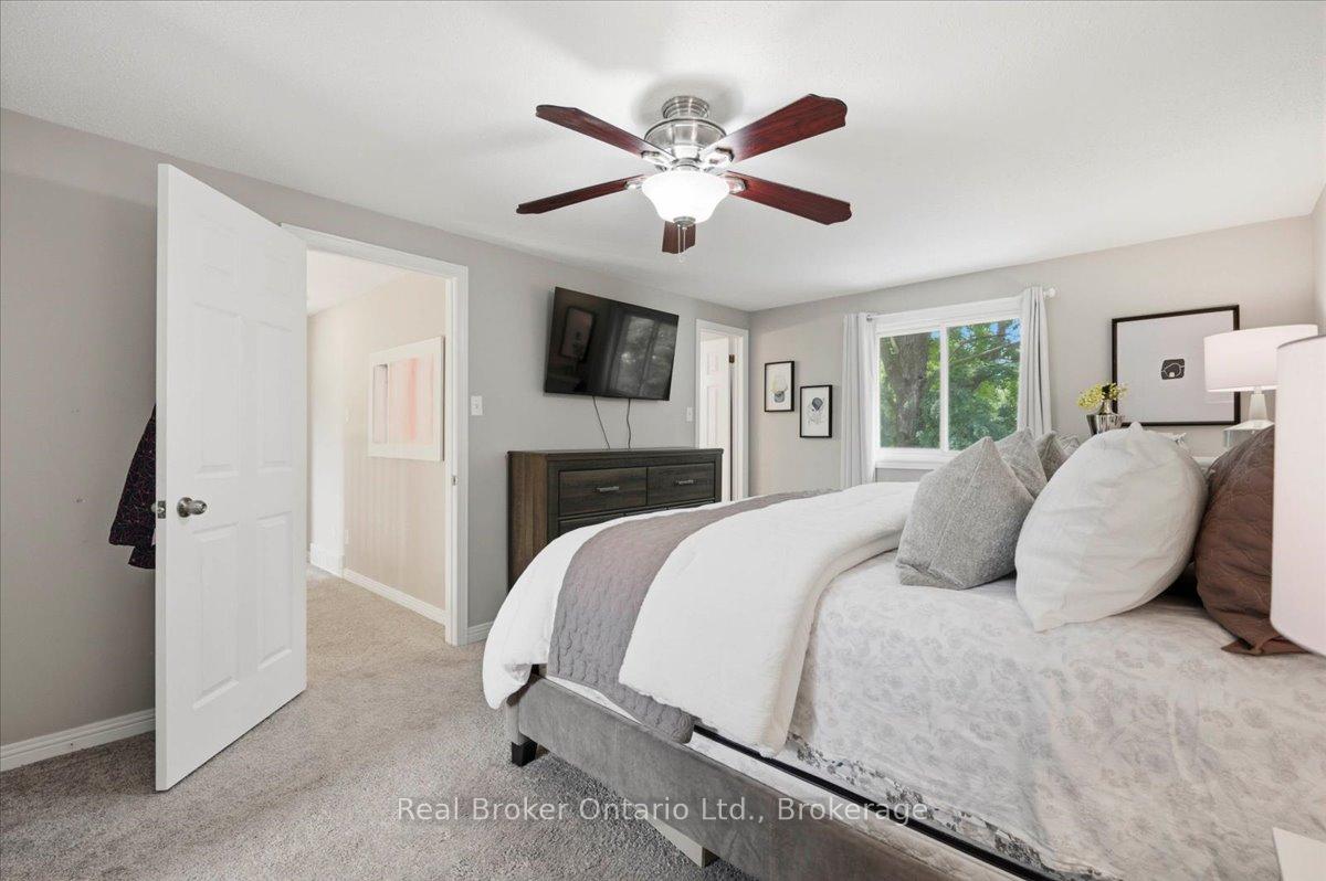Photo 25 of 255 West Acres Drive, Guelph, Willow West/Sugarbush/West Acres — HOMEH
