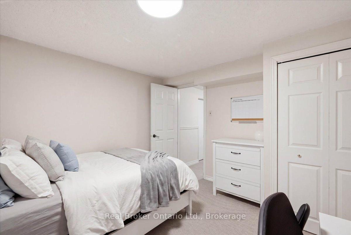 Photo 40 of 255 West Acres Drive, Guelph, Willow West/Sugarbush/West Acres — HOMEH