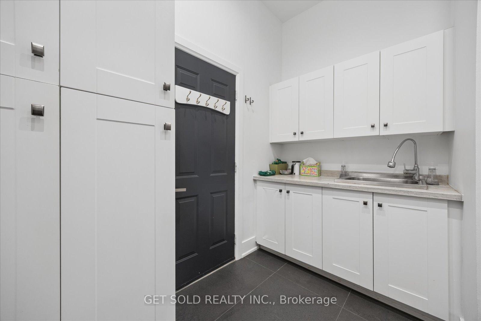 Photo 19 of 64 Spence Drive, Aurora, Aurora Highlands — HOMEH