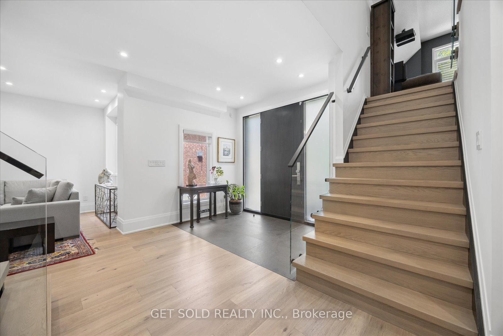 Photo 20 of 64 Spence Drive, Aurora, Aurora Highlands — HOMEH