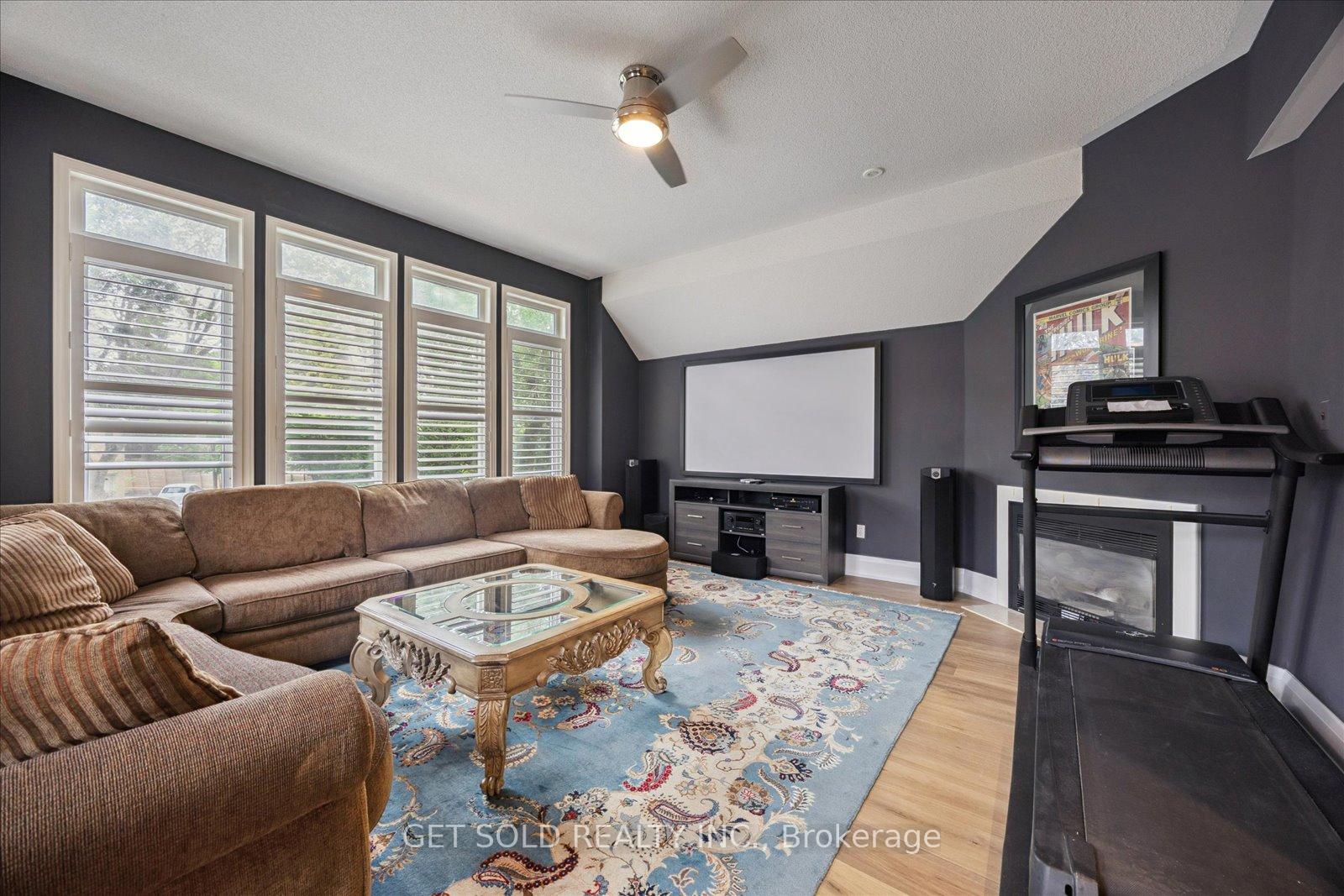 Photo 22 of 64 Spence Drive, Aurora, Aurora Highlands — HOMEH