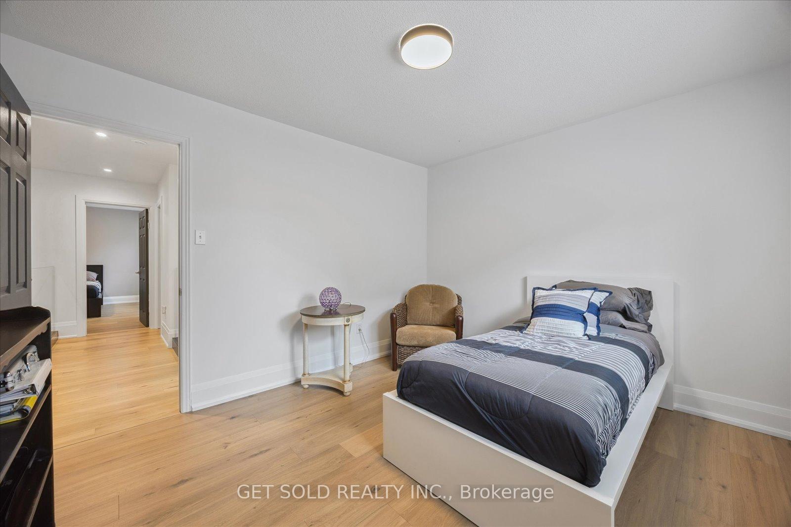 Photo 26 of 64 Spence Drive, Aurora, Aurora Highlands — HOMEH
