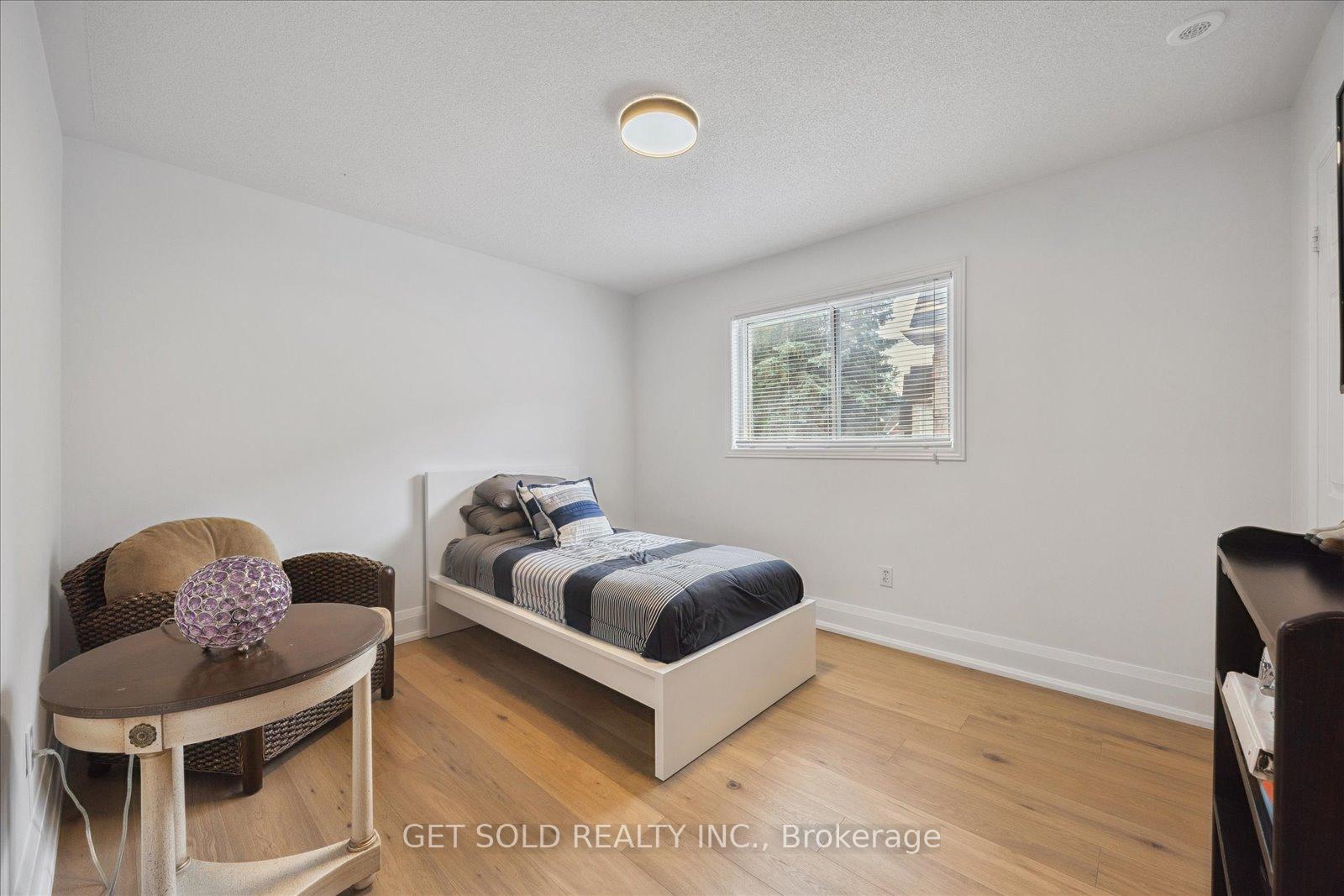 Photo 27 of 64 Spence Drive, Aurora, Aurora Highlands — HOMEH
