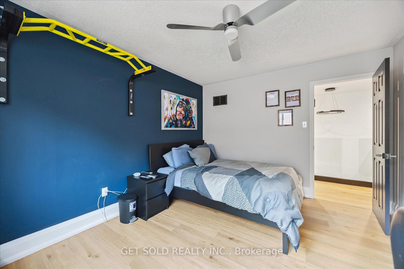 Photo 28 of 64 Spence Drive, Aurora, Aurora Highlands — HOMEH