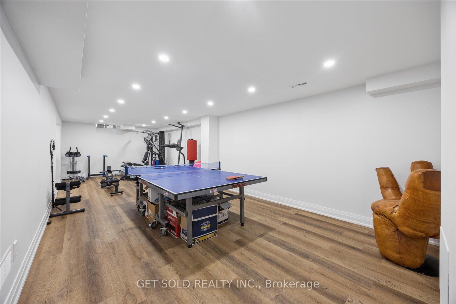 Photo 35 of 64 Spence Drive, Aurora, Aurora Highlands — HOMEH