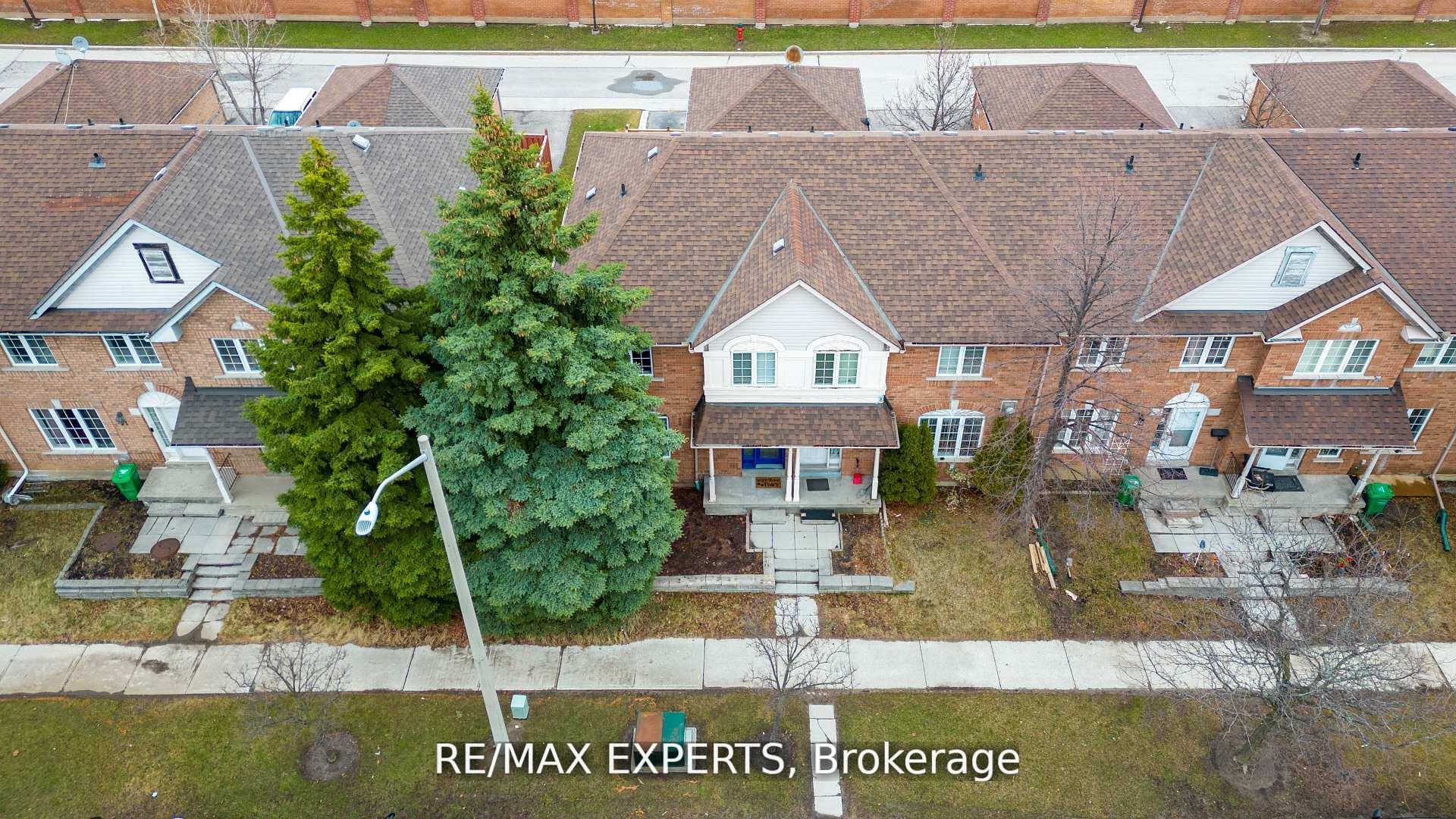Photo 4 of Unit 87, 35 Malta Avenue, Brampton, Fletcher's Creek South — HOMEH